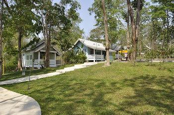 Monoceros Resort