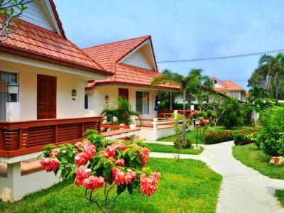 Hotel Casuarina Hotel- Baramie 3*