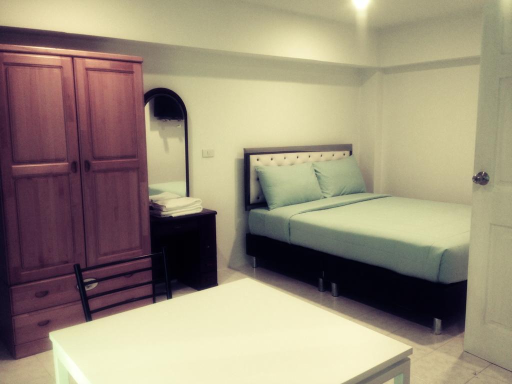 Inn Rayong Sea View Ban Chak Phai