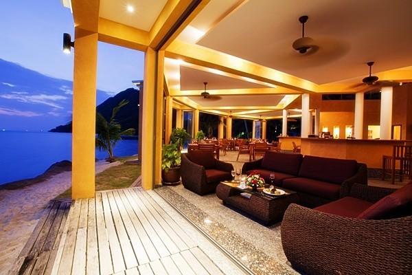 Elegant Horizons Villa *