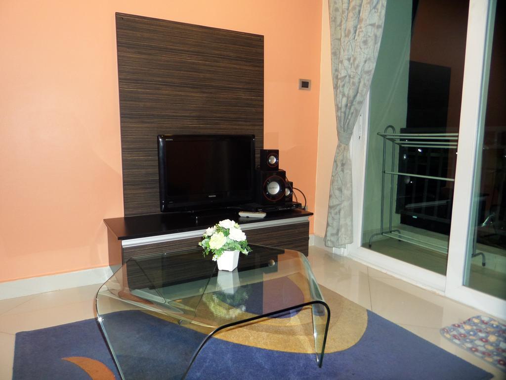 Park Lane Condominium Apartment