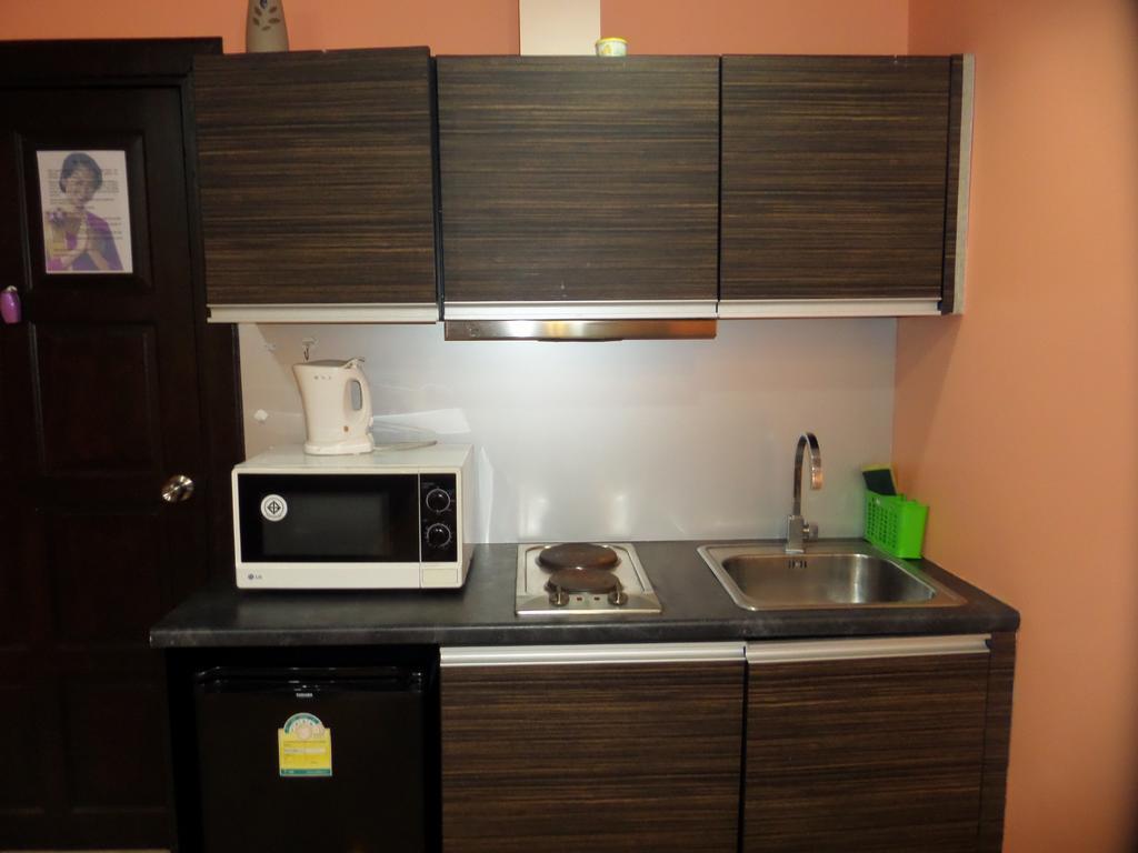 Park Lane Condominium *