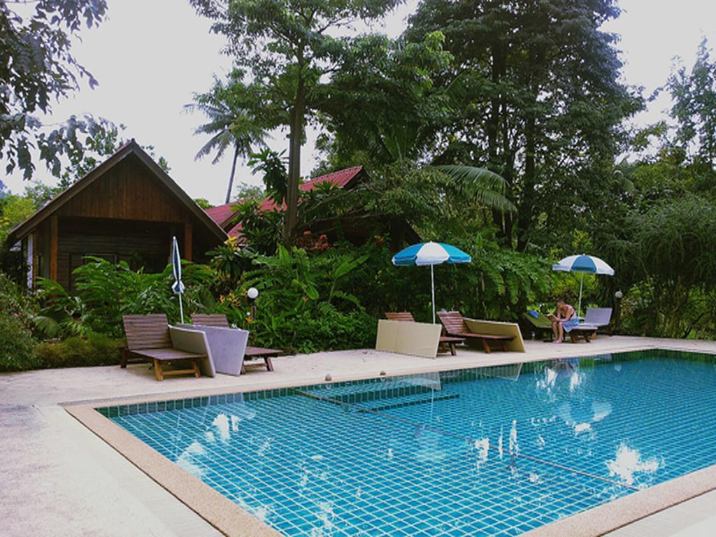 Krathom Khaolak Khao Lak