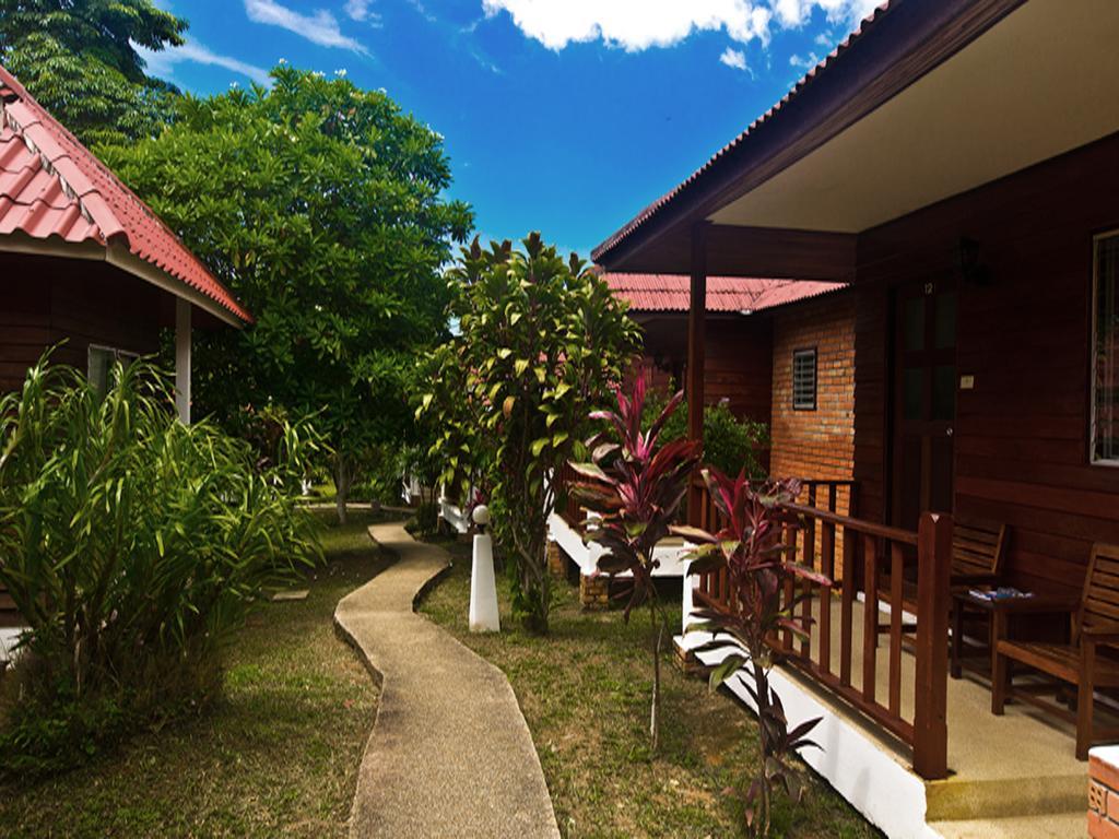 Krathom Khaolak
