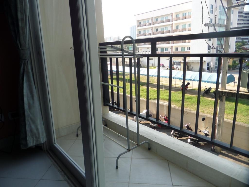 Apartment Park Lane Condominium *