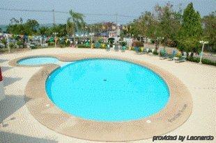 Hotel Dragon Pattaya 4*