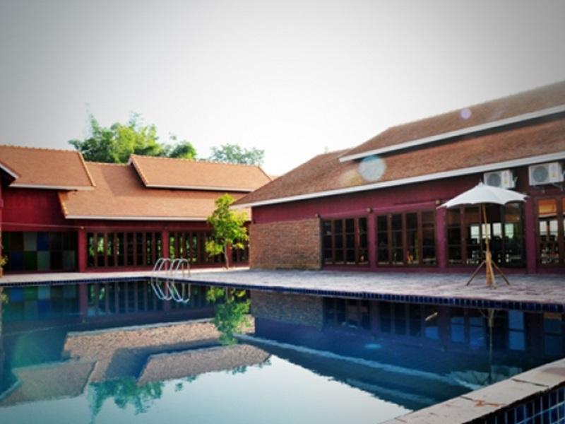 Chiangmai Royal Creek 3* Hang Dong
