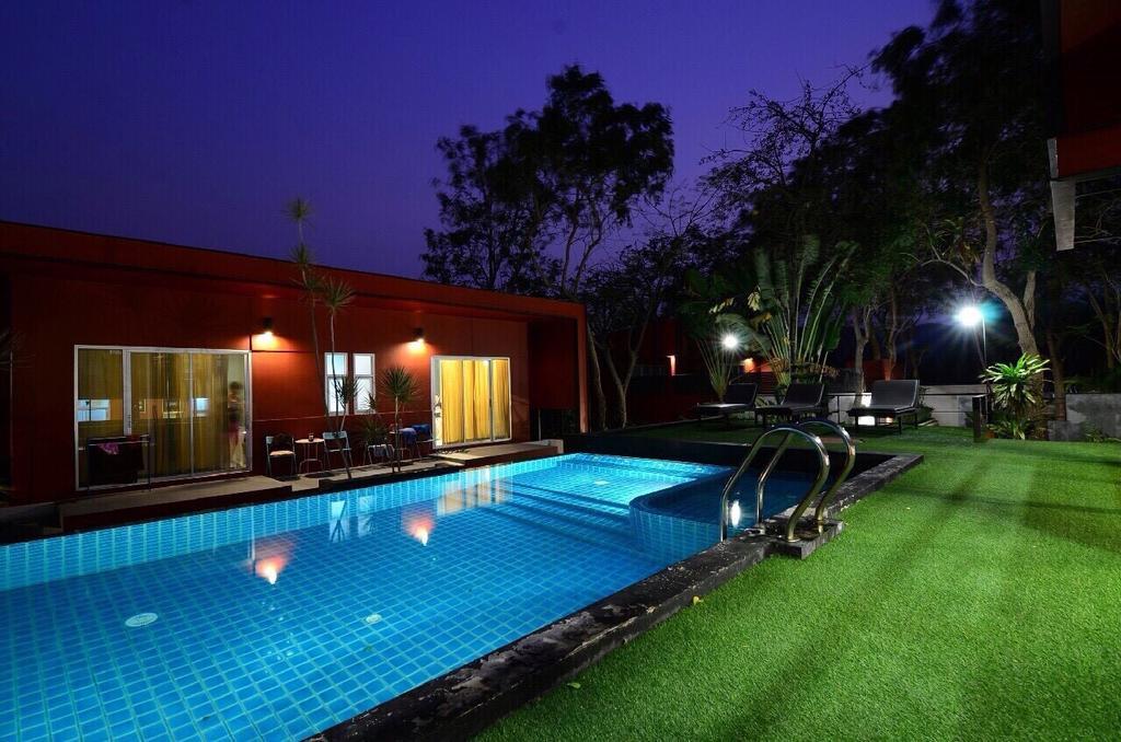 Foresta Boutique & Resort 2*