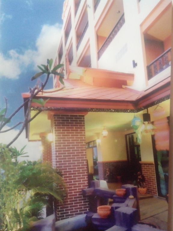 Lanna Hotel Rayong