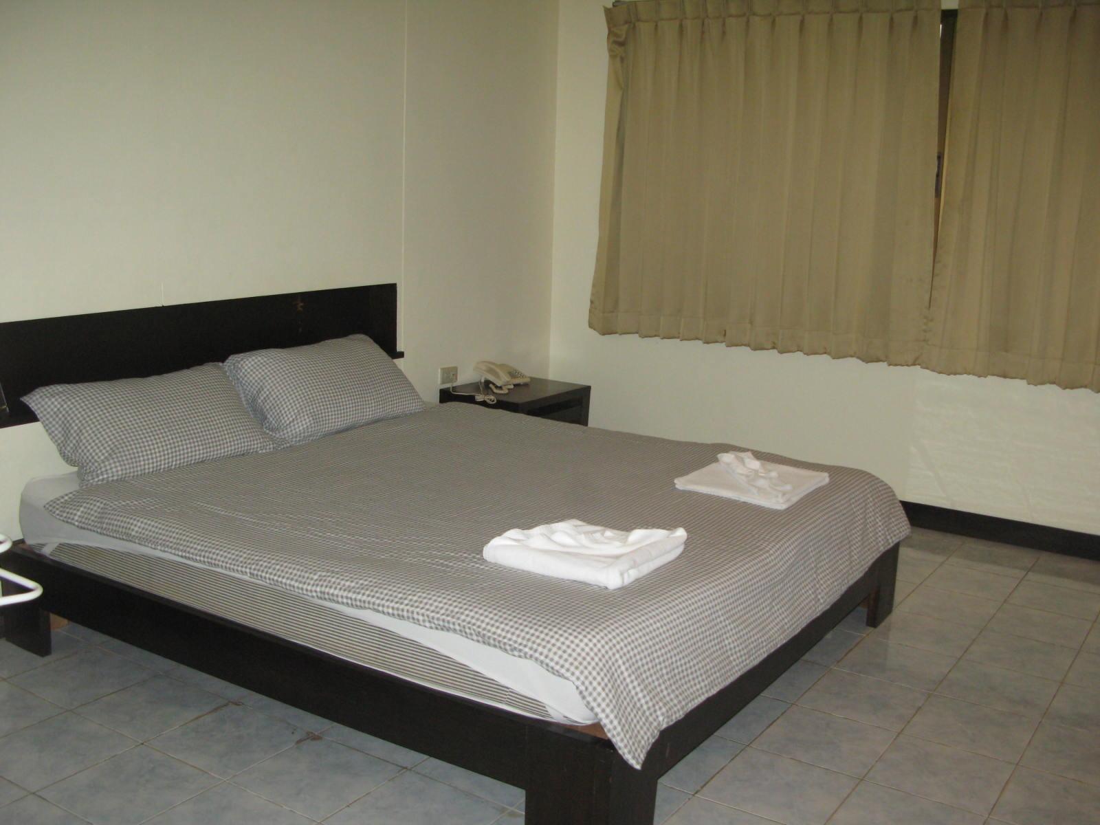 Hotel Oyo 244 Roar