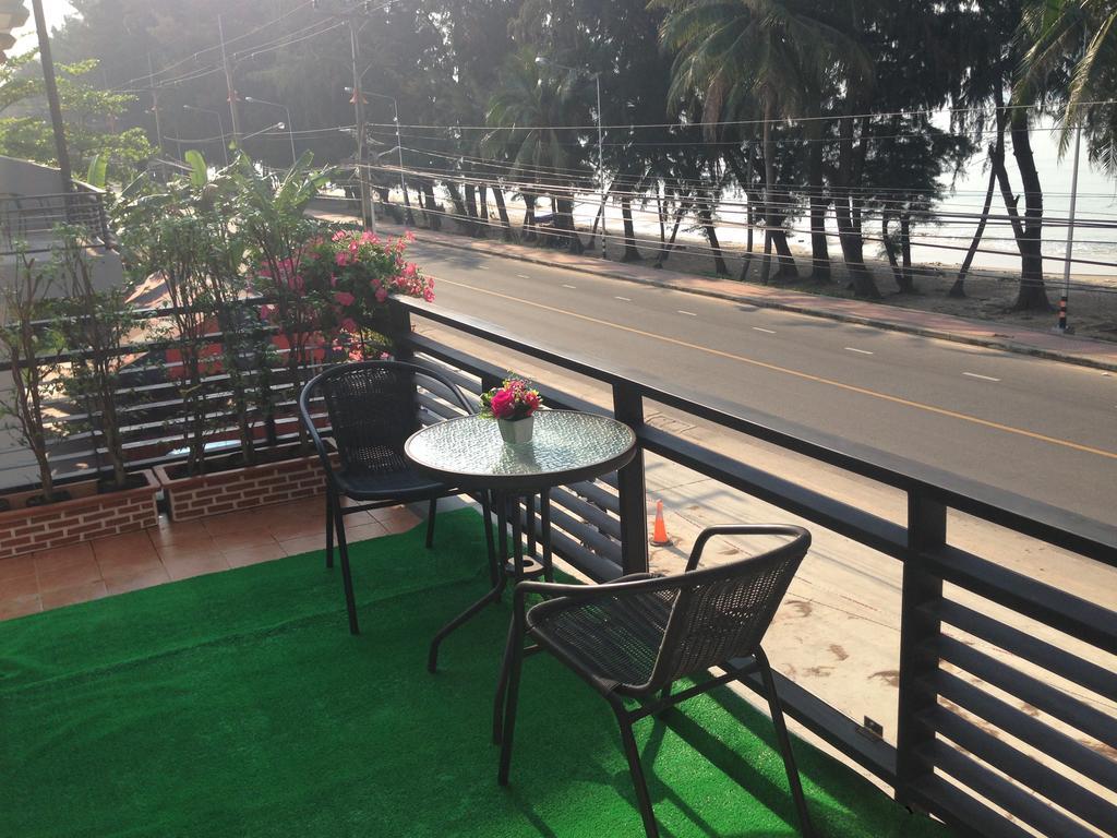 Rayong Sea View Inn 3*