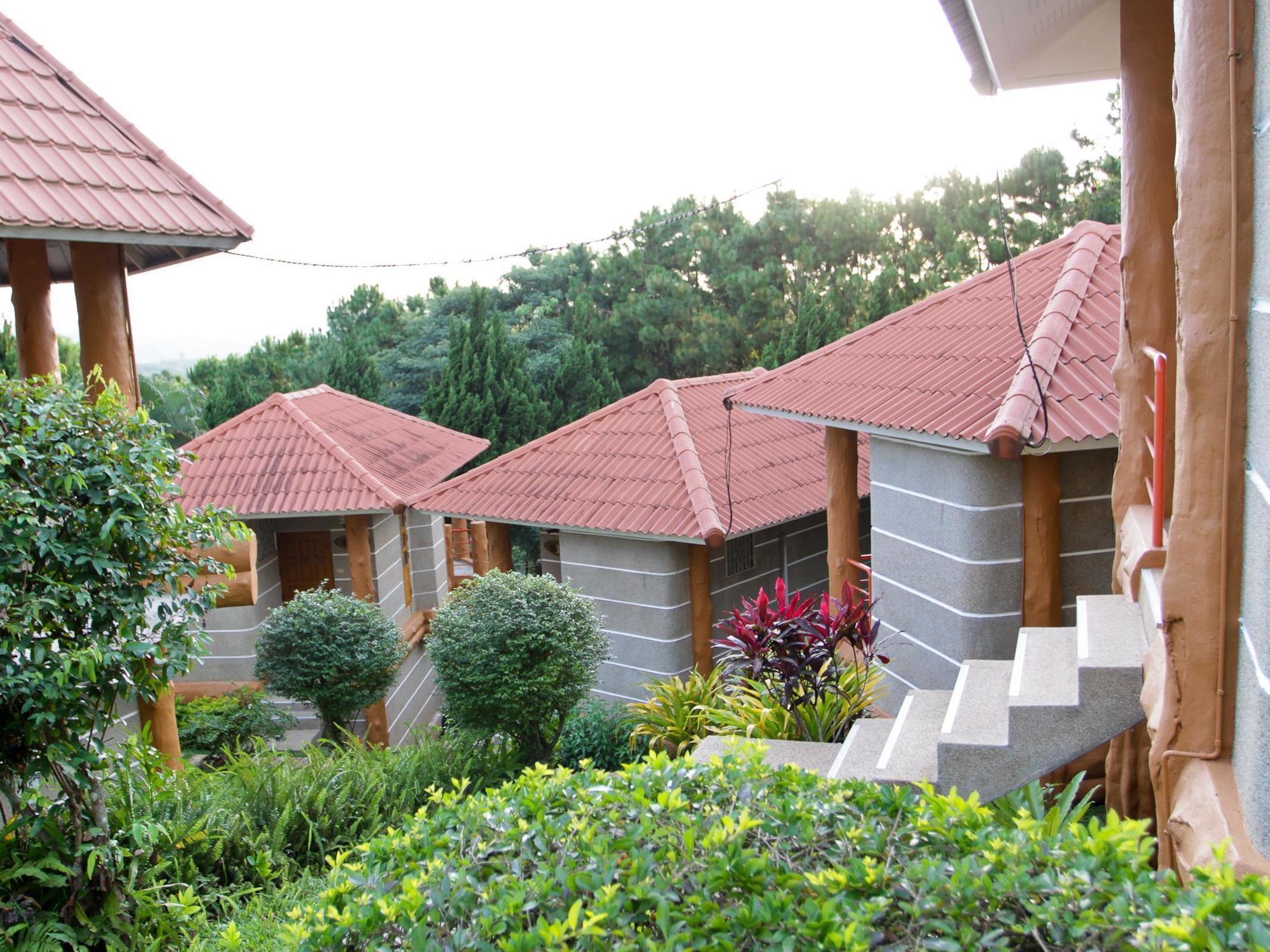Phucome Resort 3*