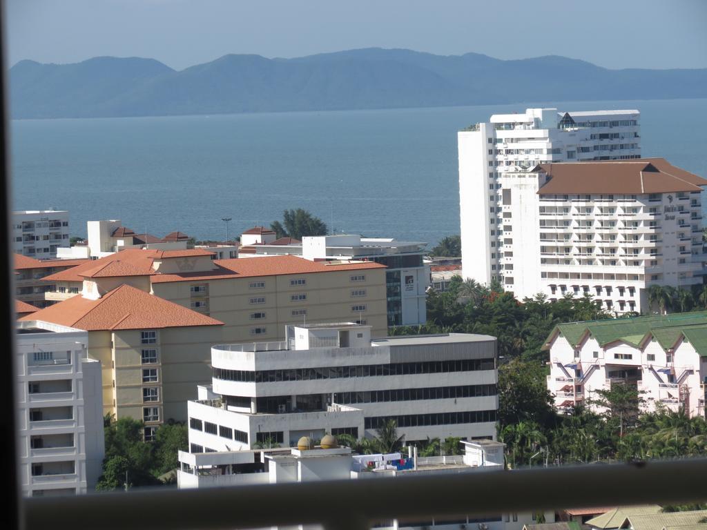Apartment View Talay 1b Serviced Pattaya