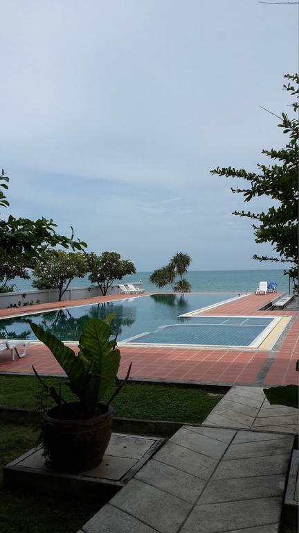 Khanom Beach Residence Apartment Khanom