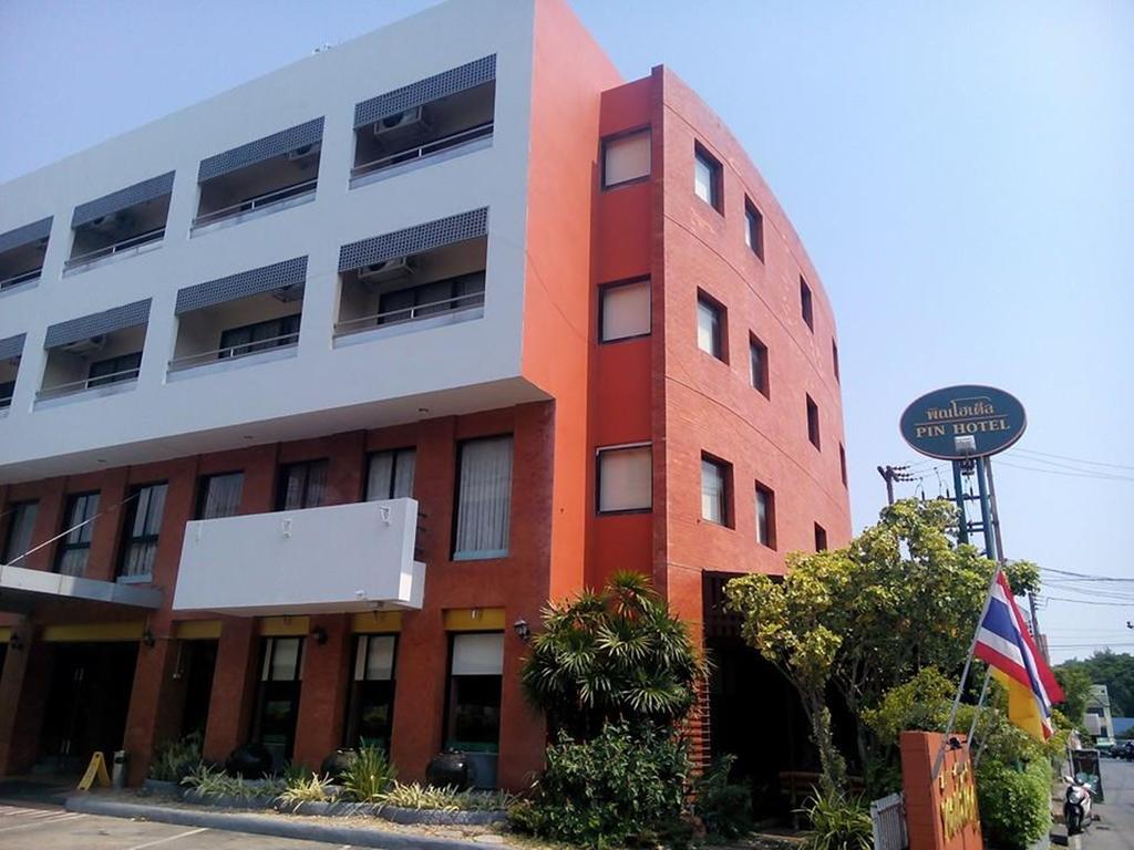 Pin Hotel
