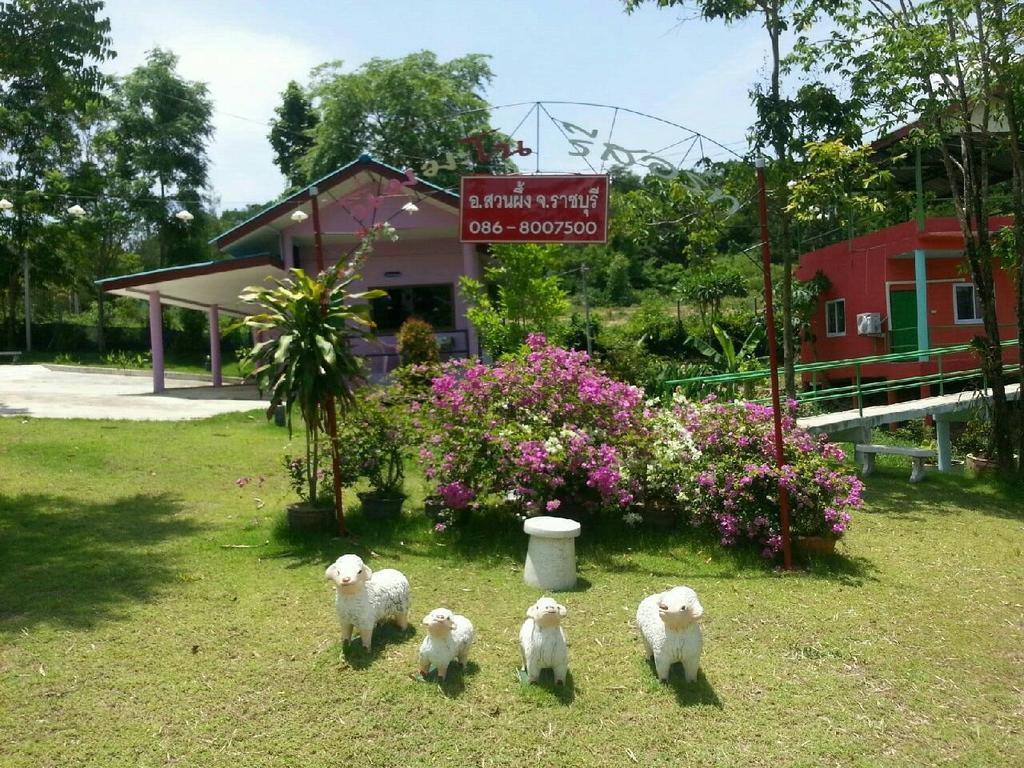 Resort Nimmano At Suanphueang Suan Phueng
