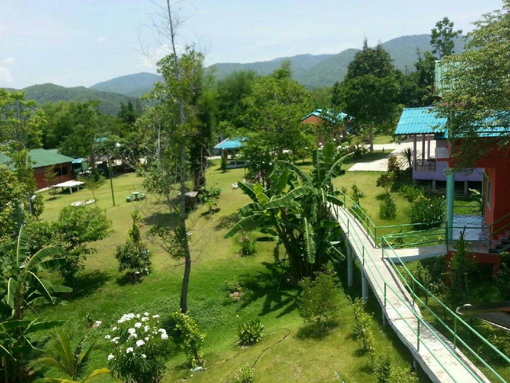 Nimmano At Suanphueang Suan Phueng