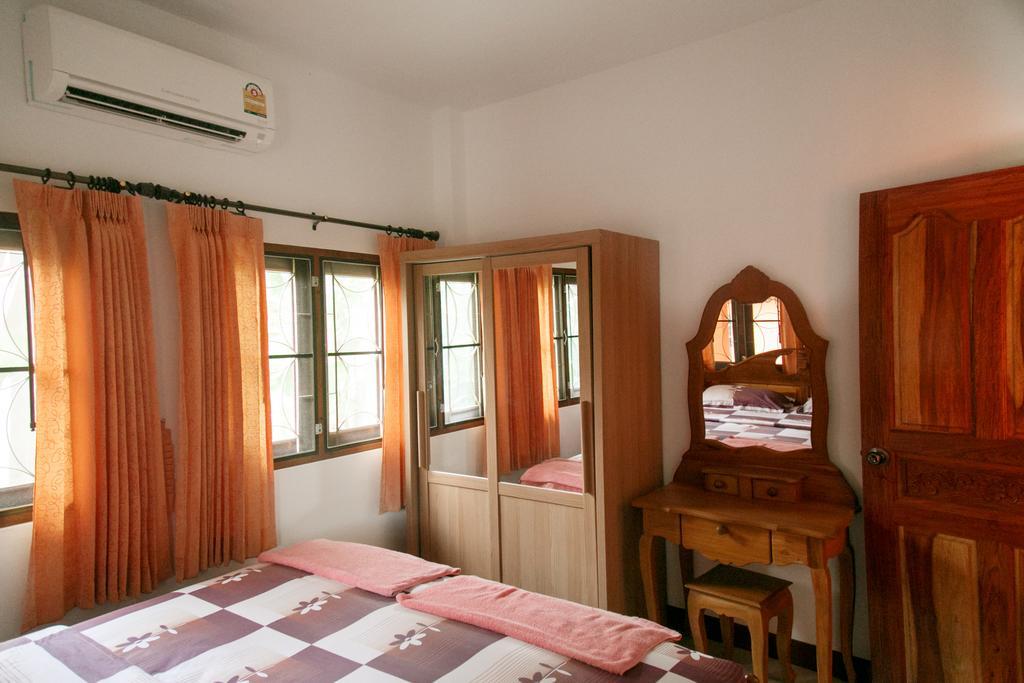 Boonyarat House * Mae Nam