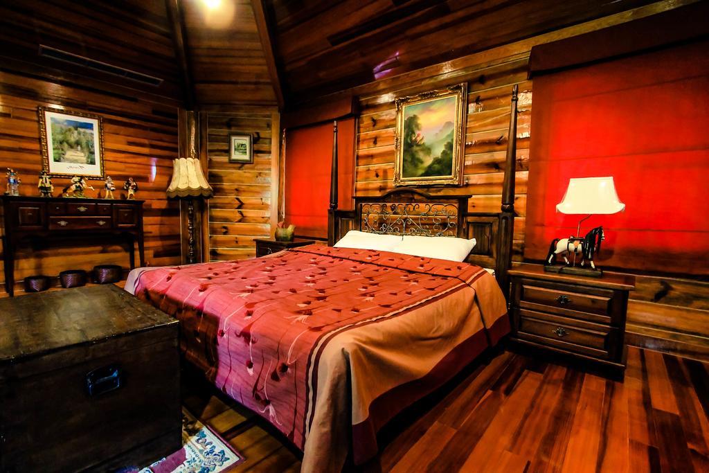 The Log Experience Khao Yai Holiday park 3*
