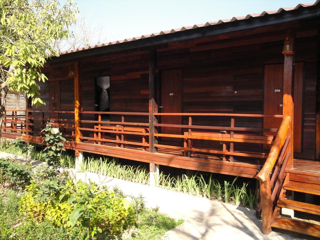 Namkhong And 3* Chiang Khong