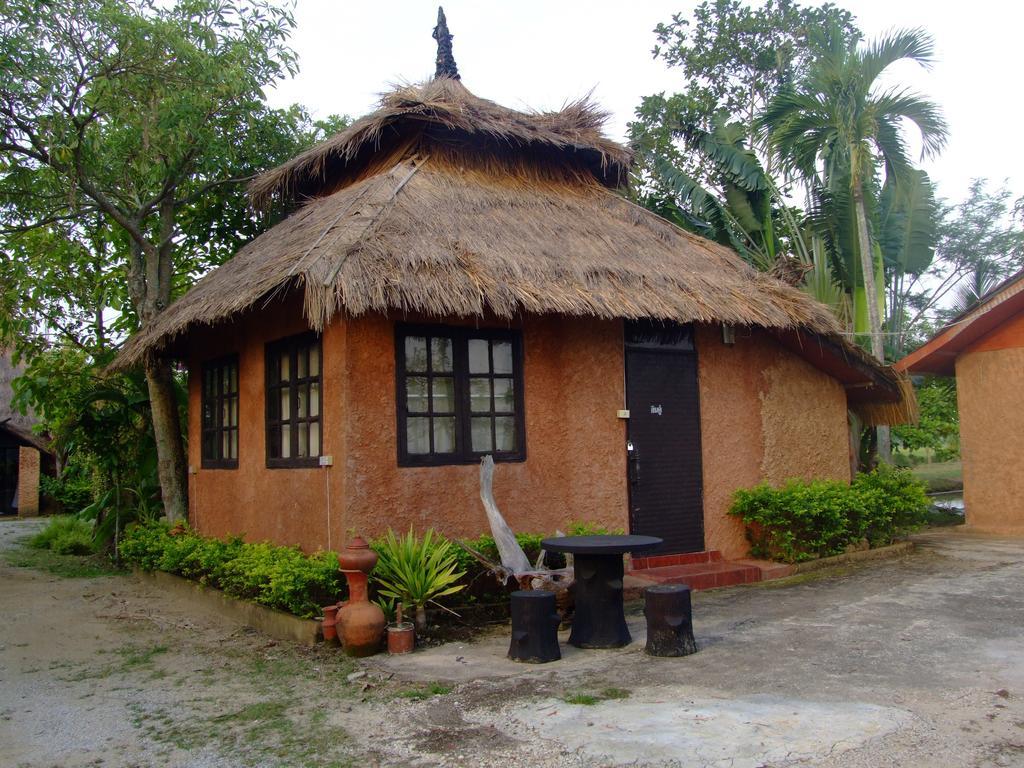 Ban Din Chiang Rai Resort