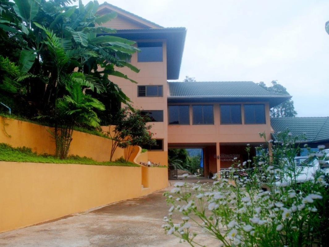 Hotel Pong Yang Farm And 2*