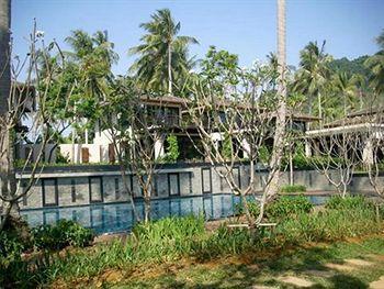 Niramaya & Wellness