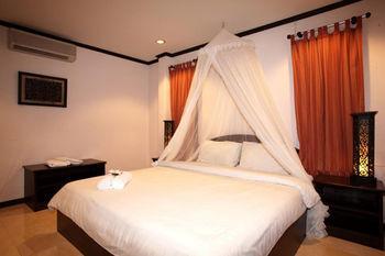 Pathu Hotel Ranong