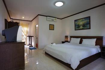 Hotel Pathu Ranong