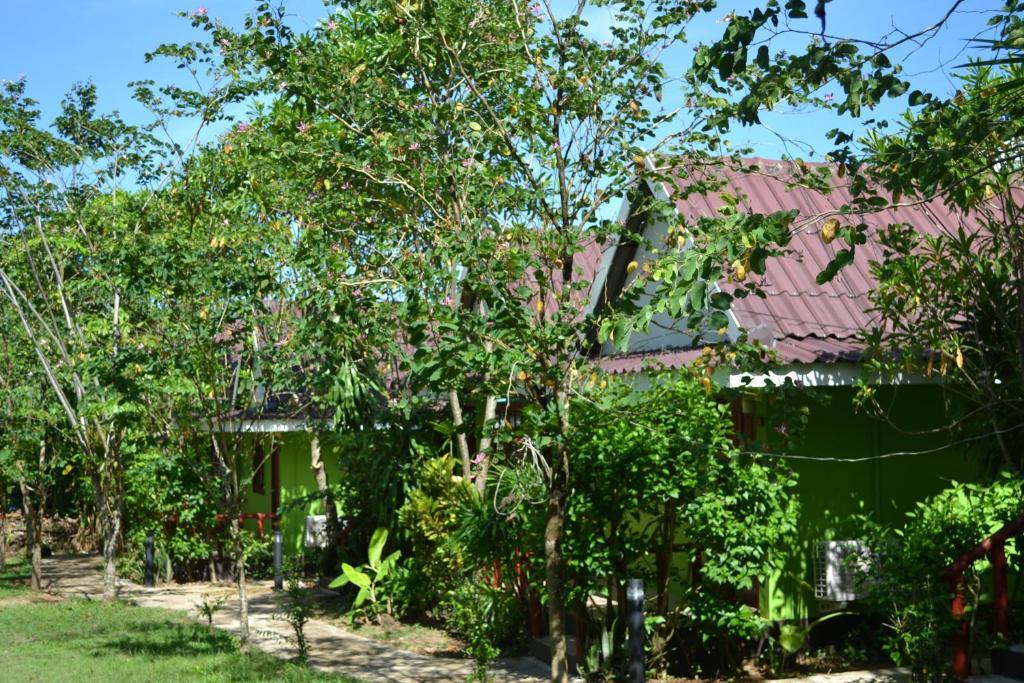 Khaolak C-Nior Bungalow Khao Lak