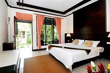 Clean Resort Koh Lanta