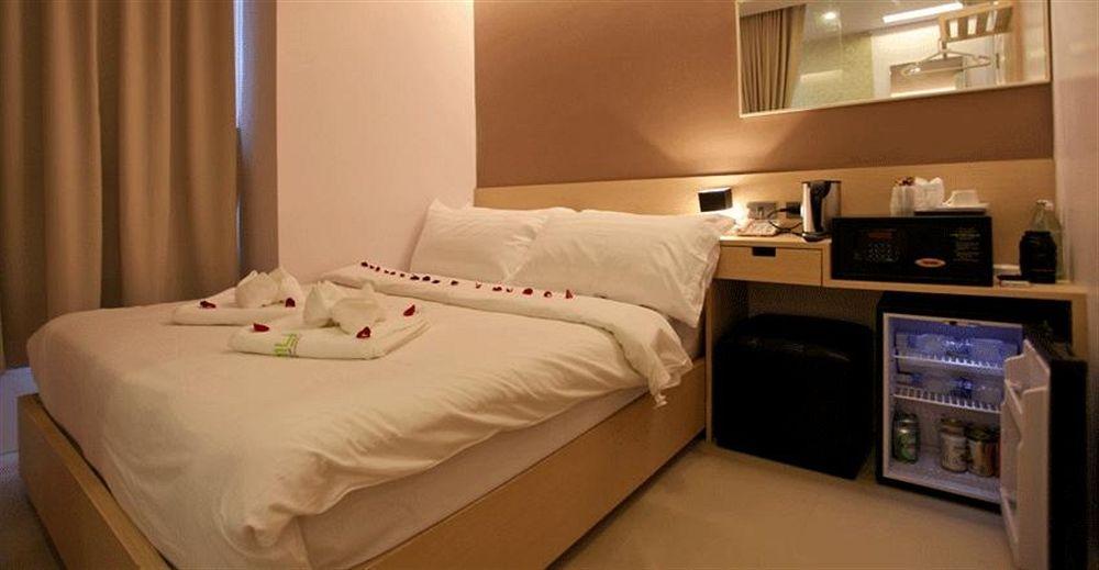Hotel My Too 3*