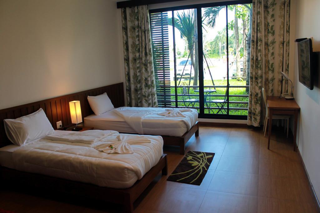 The Win Hotel Bang Saphan