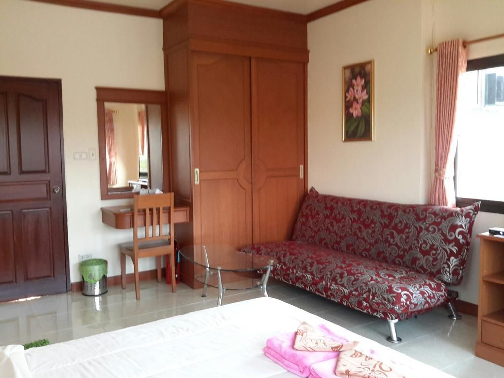 Donchai House Guest House& Cafe Pensão 2*