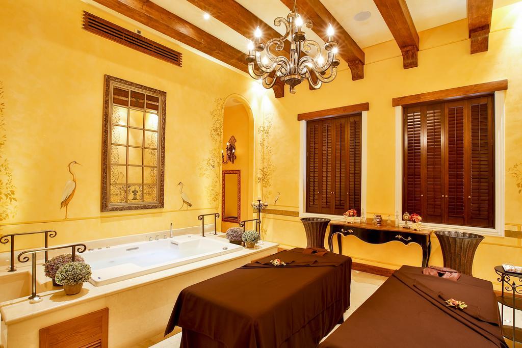 Toscana Town Square Suites Hotel
