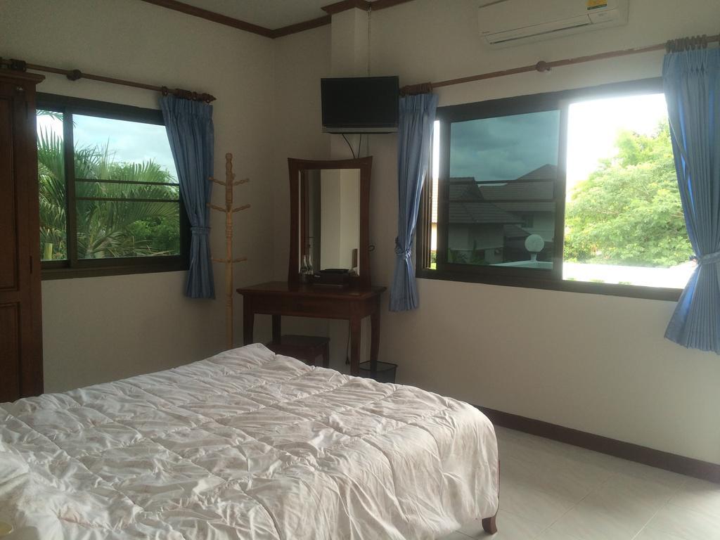 Baan Guest house 3*