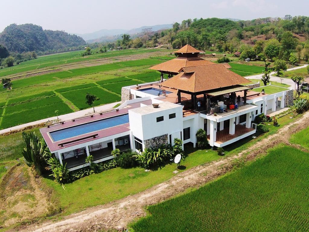 Manee Dheva & Resort 4*