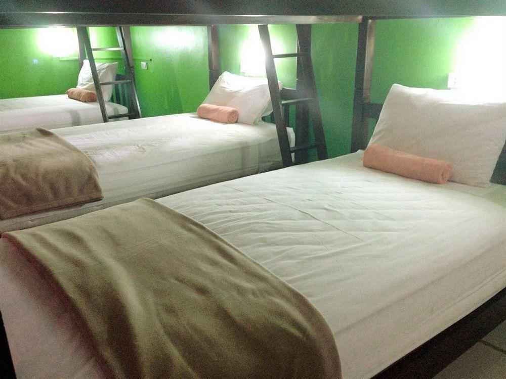 Tiras Hotel Patong