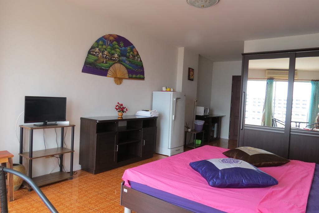 Apartment View Talay 1b Serviced