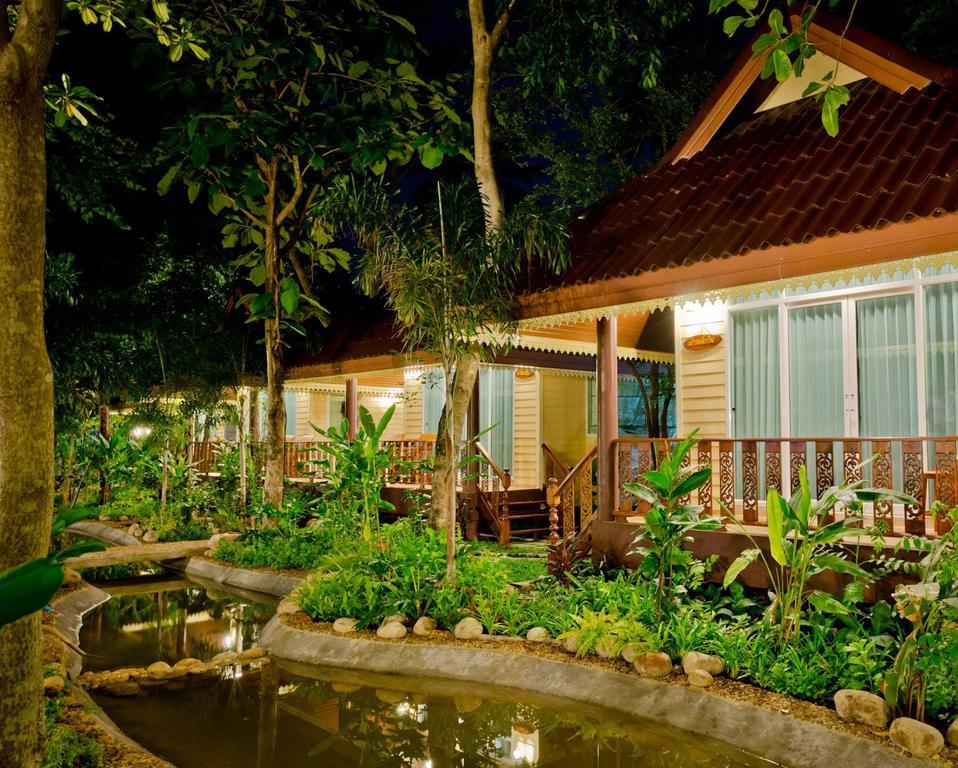 Baan Nam Pen