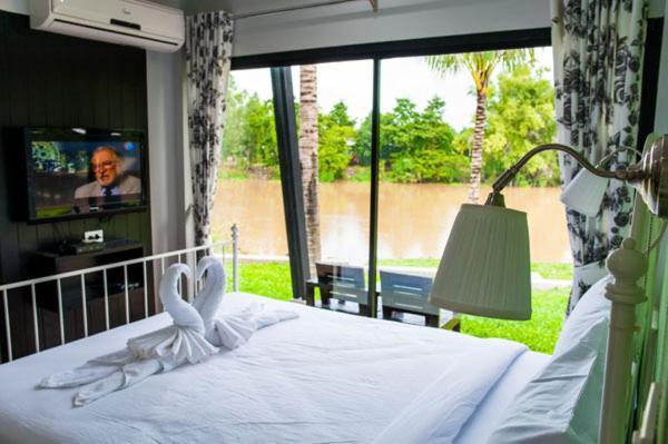 Aroonsawad Riverview Resort Prachinburi