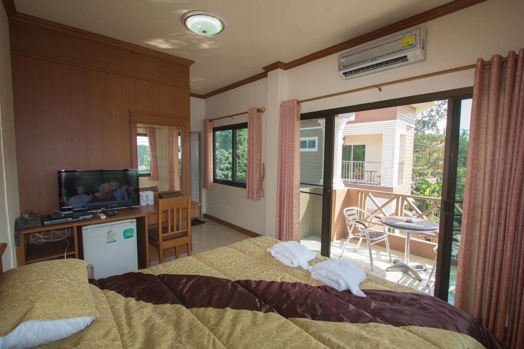 Donchai House Guest House& Cafe Pensão 2*