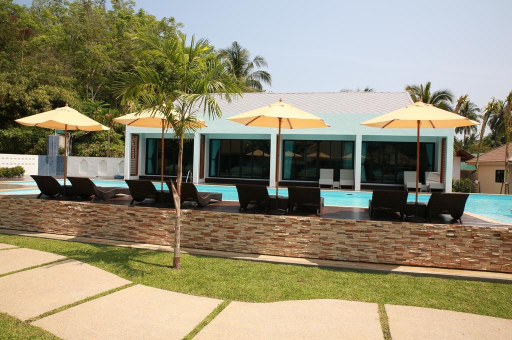 Mook Lamai And Resort 3*