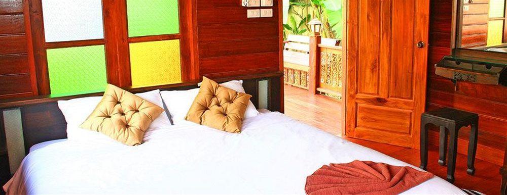 Thai Apartment *