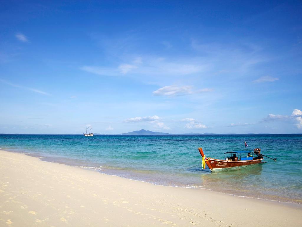 Thara Bayview Villa, Sha Certified Ao Nang