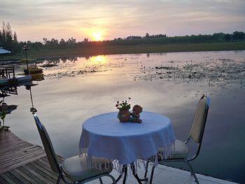 Resort Golden View Boutique