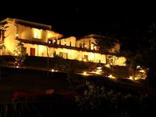 Resort Samunthitar 2*