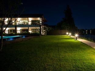 Naraya Riverside 2*