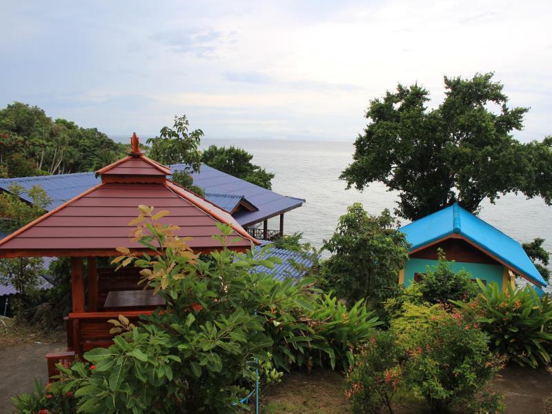 Resort Dragon Hut Haad Yao