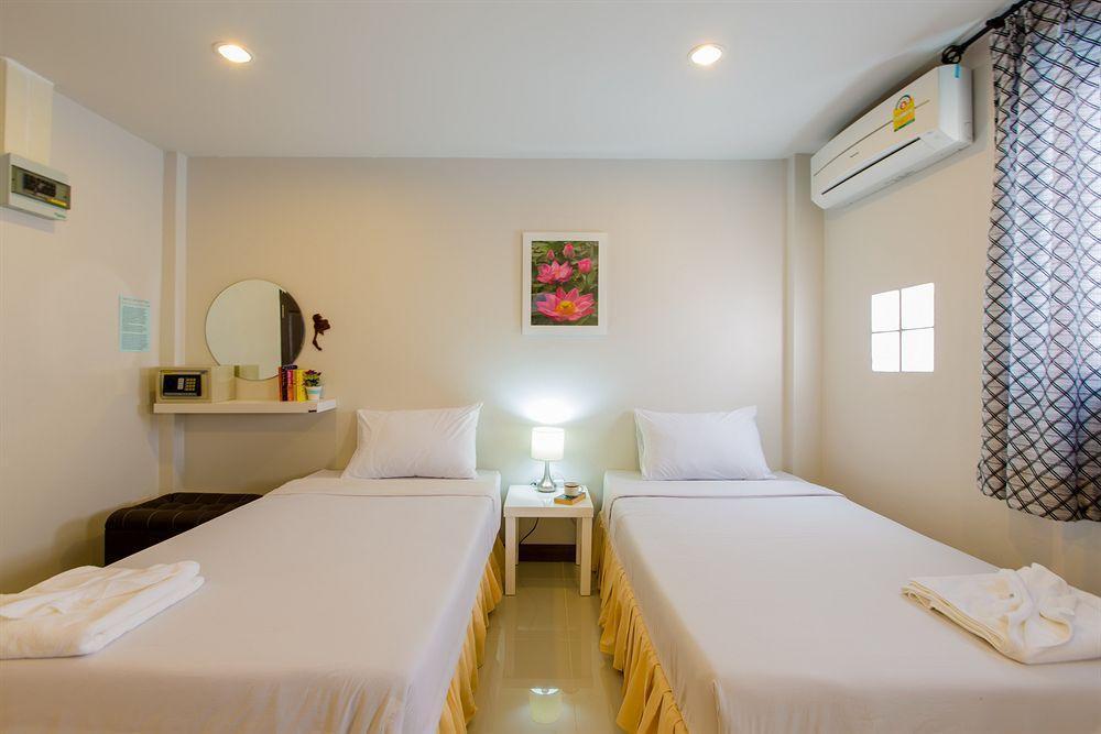 Eing Lay Hotel